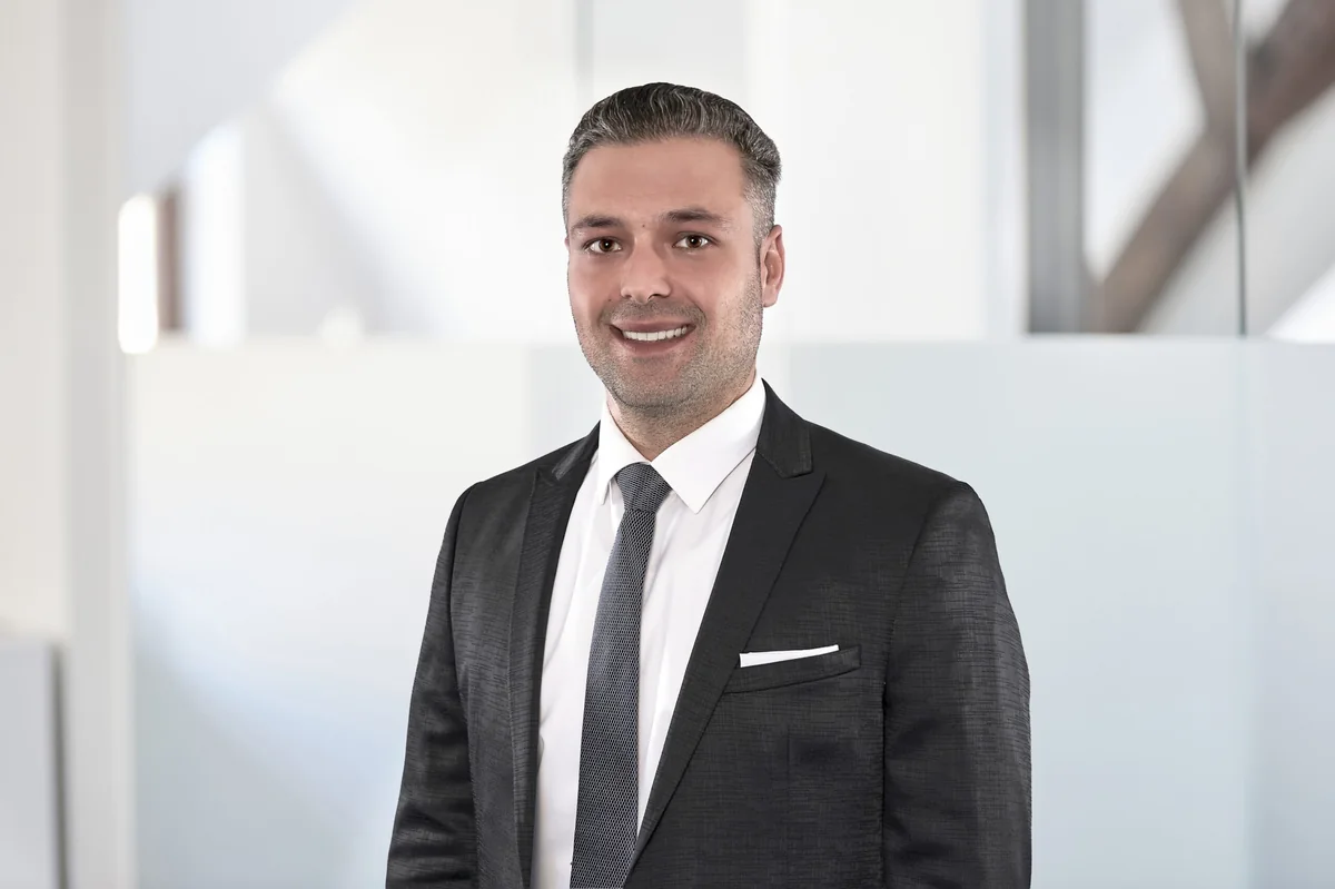 Fatih Konuk, Immobilienmakler bei TETIK