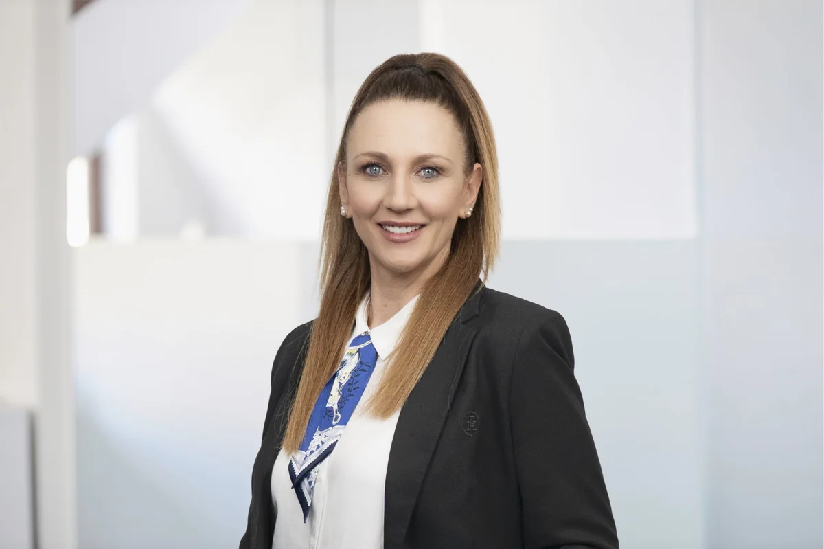 Natalie Saccomando, Immobilienmaklerin bei TETIK
