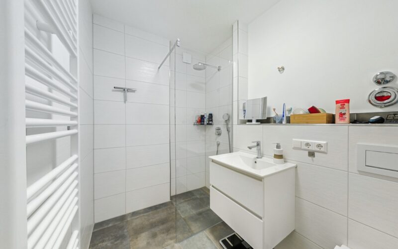Badezimmer_EG_Neubau_1b