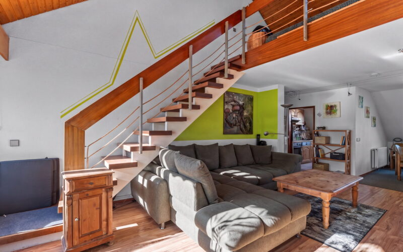 Wohnzimmer 3.