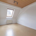 Zimmer_2b_DG